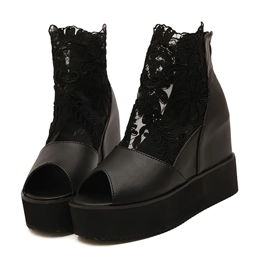 Elegant Lace Women's Sandals / Gothic Style Sandals For Girl / Aesthetic Female Platforms
