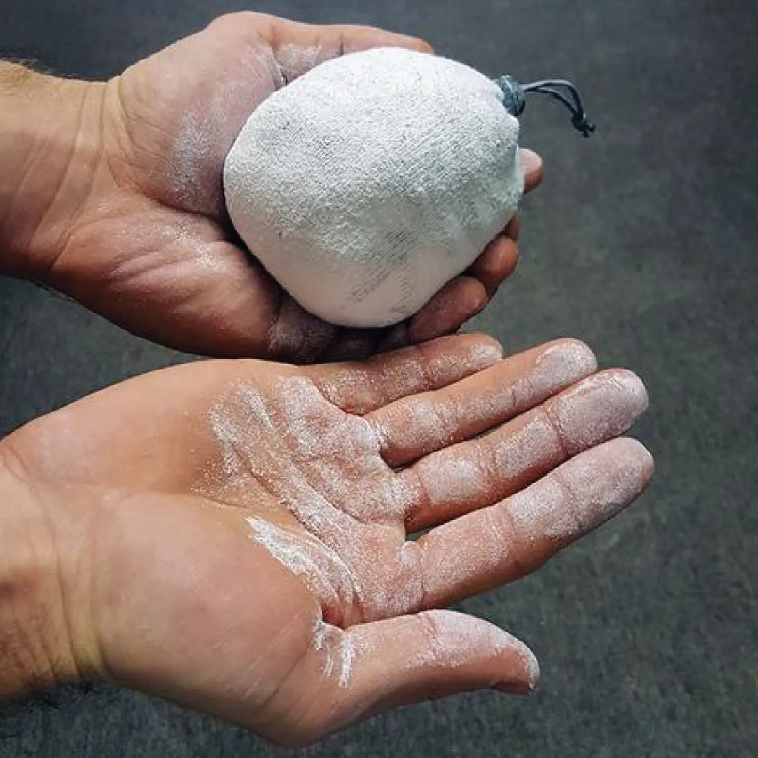 Spider Chalk Refillable Chalk Ball