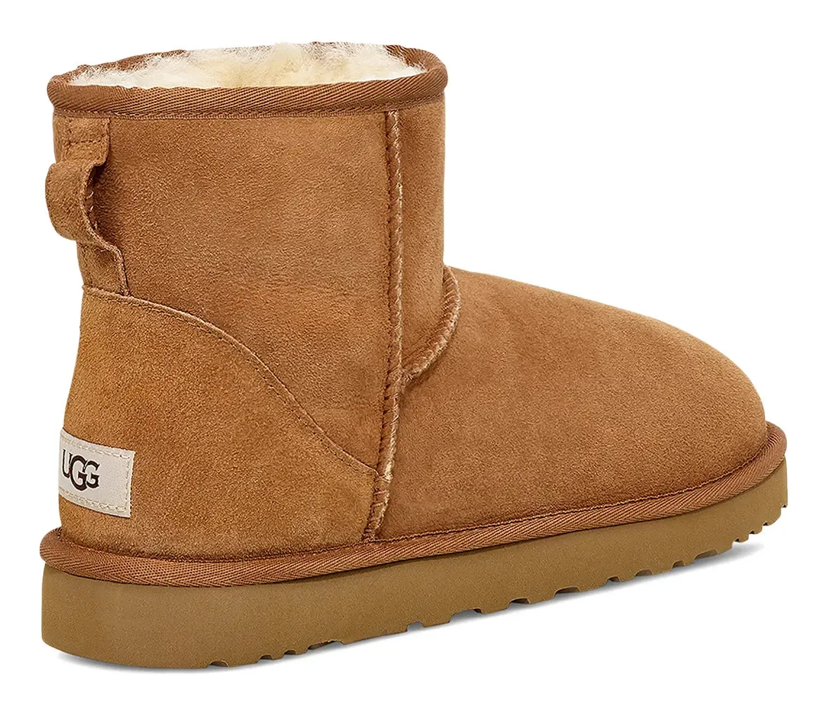 UGG Men's Classic Mini Boot  Iconic Comfort for Every Season